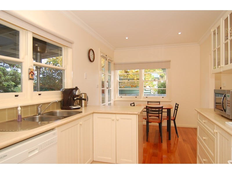 1 Knowles Road, Aylmerton NSW 2575