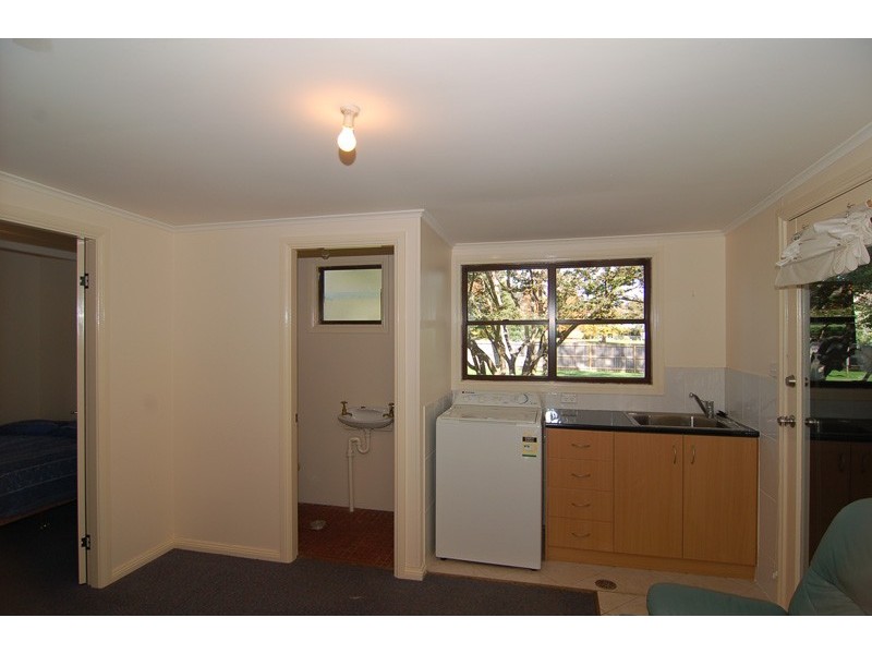 1 Knowles Road, Aylmerton NSW 2575