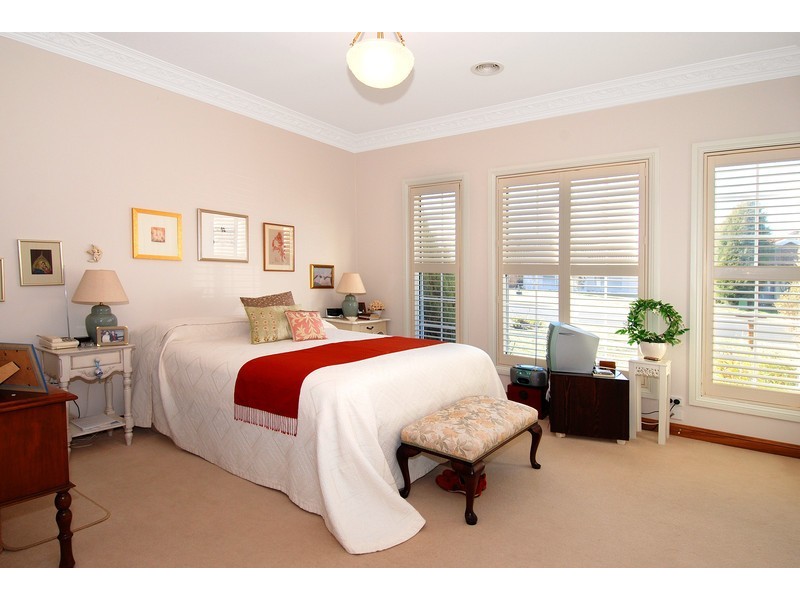 23  Lilac Avenue OPEN Sat. 15th & 22nd Sept, 1pm-1.45pm, Bowral NSW 2576