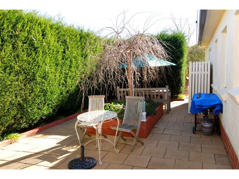 23  Lilac Avenue OPEN Sat. 15th & 22nd Sept, 1pm-1.45pm, Bowral NSW 2576