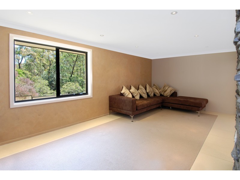 Hill Top NSW 2575