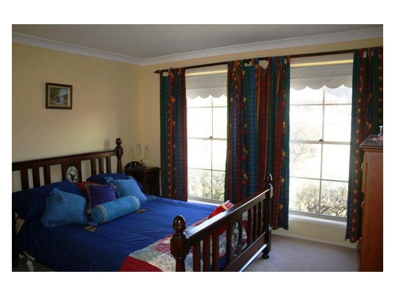 71 Banksia Street OPEN HOUSE 6th & 13th June 2.00-2.45pm, Colo Vale NSW 2575