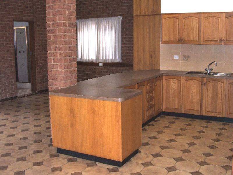 16  Finch Avenue, Concord NSW 2137