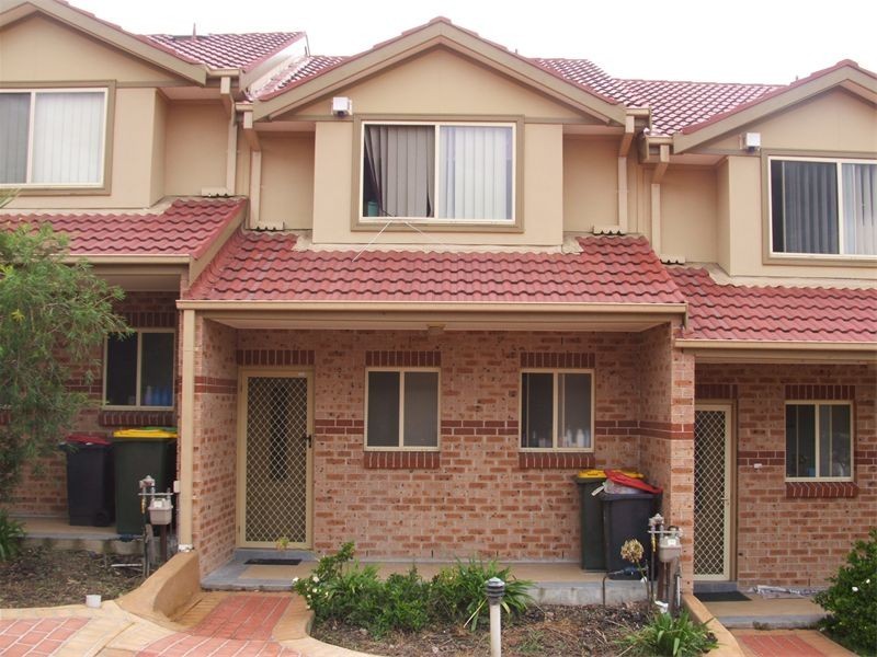 4/13  Liberty Street, Belmore NSW 2192