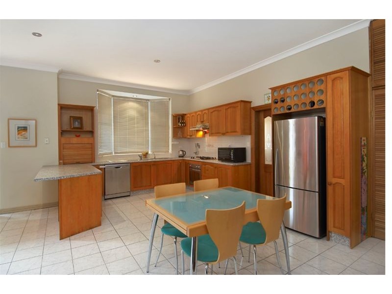 18  Finch Avenue, Concord NSW 2137
