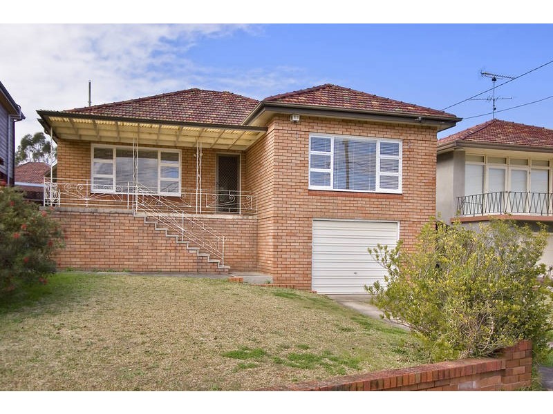 6 Rhonda Place, Concord NSW 2137