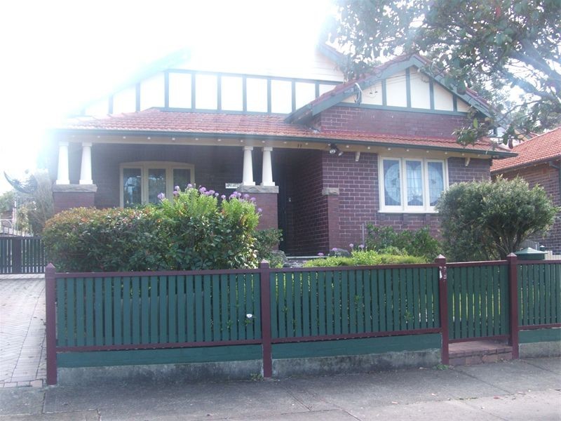 77  Correys Ave, Concord NSW 2137