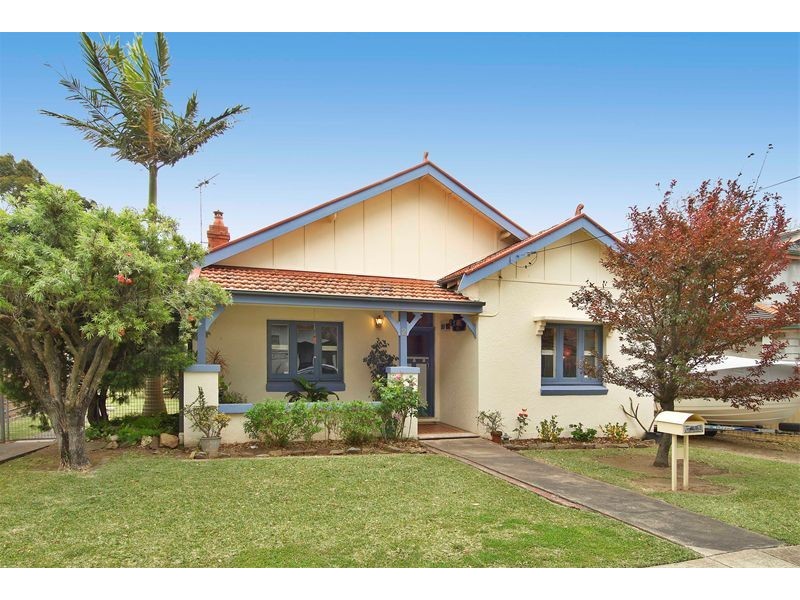 2  Arthur Street, Concord NSW 2137