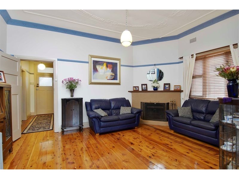 2  Arthur Street, Concord NSW 2137