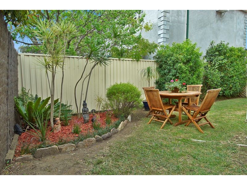 2  Arthur Street, Concord NSW 2137