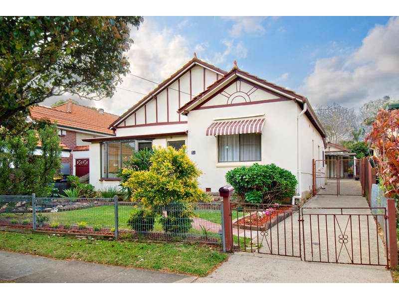 51  Correys Avenue, Concord NSW 2137