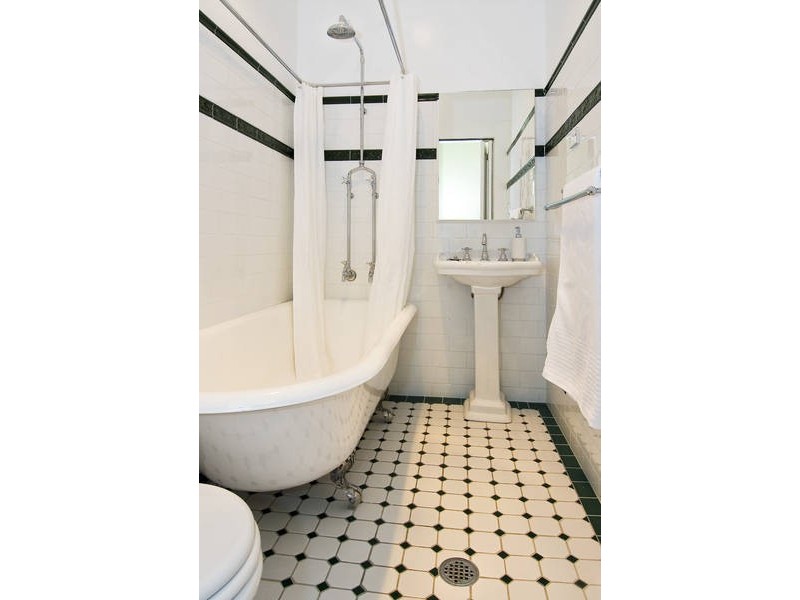 2  Tulloch Avenue, Concord West NSW 2138