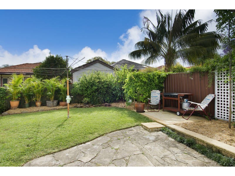 10  Daly Avenue, Concord NSW 2137