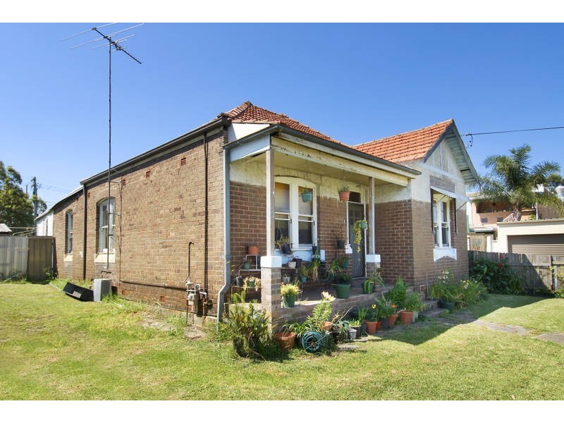 1  Van Hee Street, Concord NSW 2137