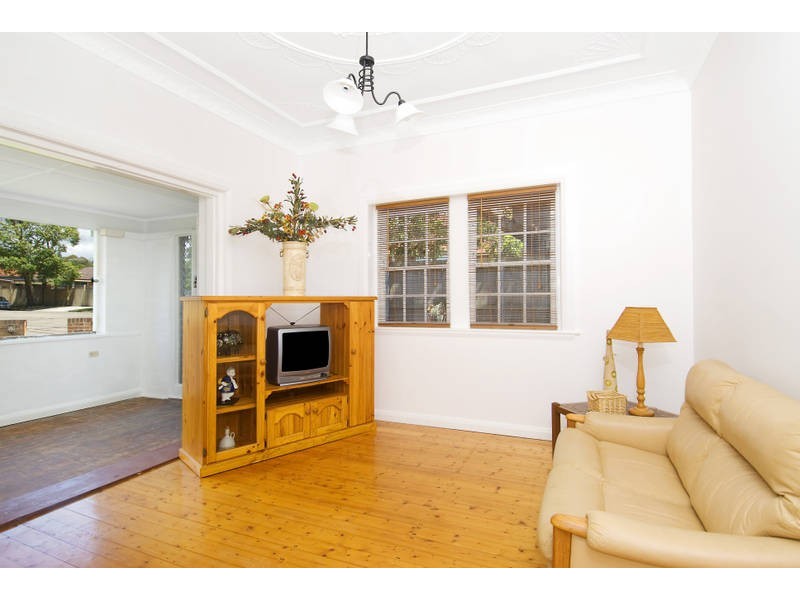 1  Fremont Street, Concord West NSW 2138