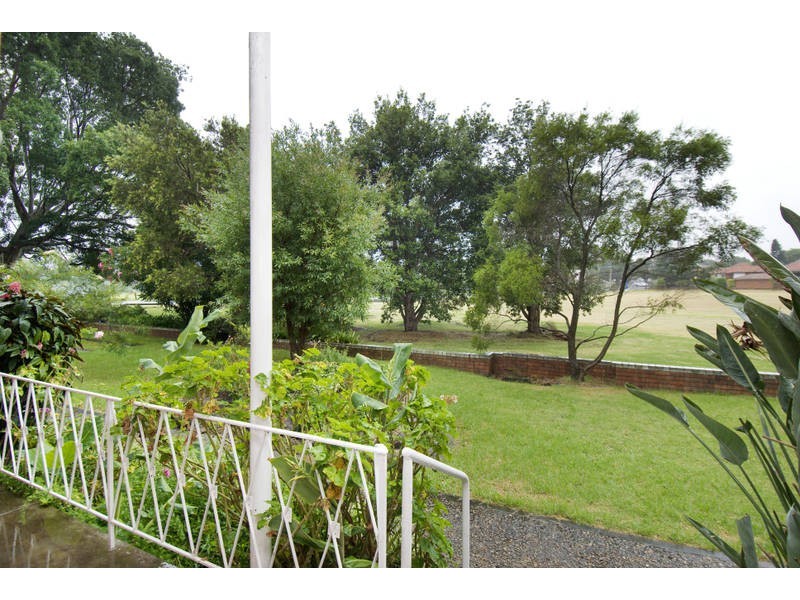 4/2  Greenlees Avenue, Concord NSW 2137