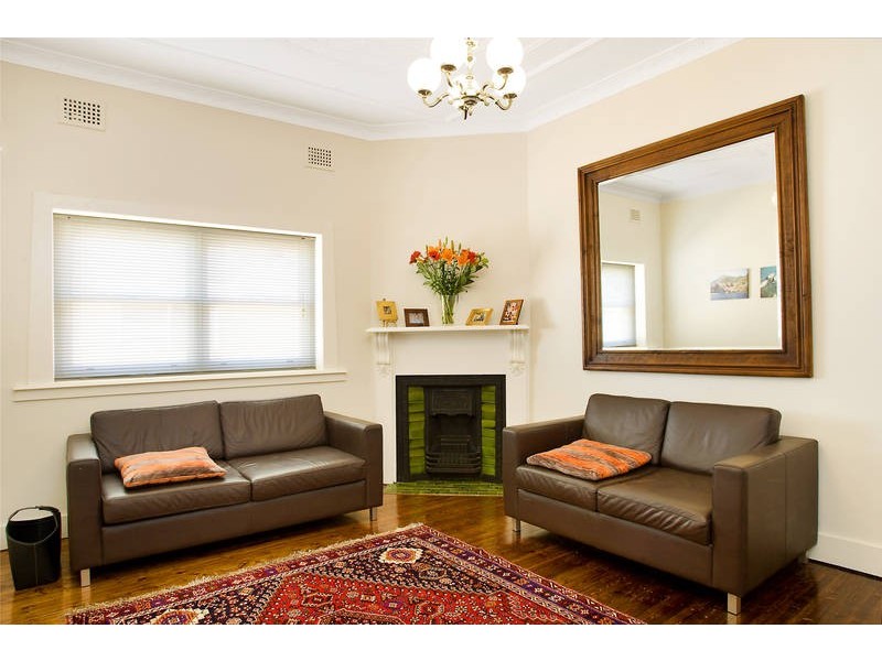 79 Nirranda Street, Concord West NSW 2138