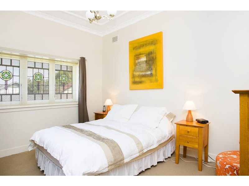 79 Nirranda Street, Concord West NSW 2138