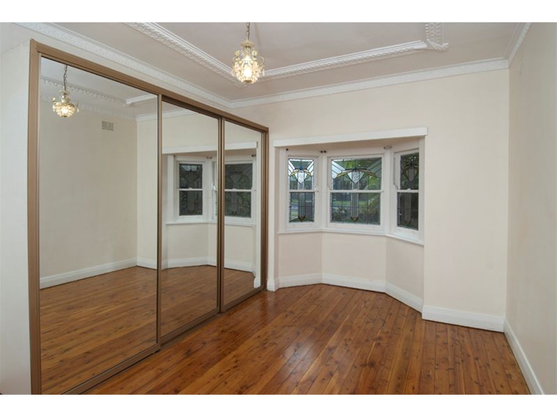 54  Nirranda Street, Concord West NSW 2138