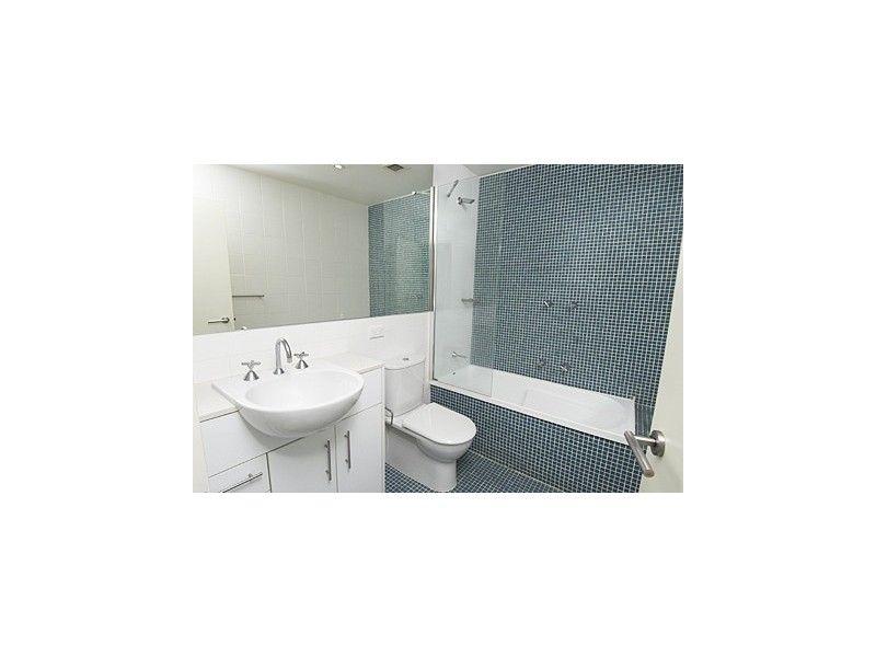 301/18  Rider Boulevarde, Rhodes NSW 2138