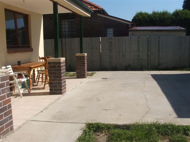 Level 1 150  Milton Street, Ashfield NSW 2131