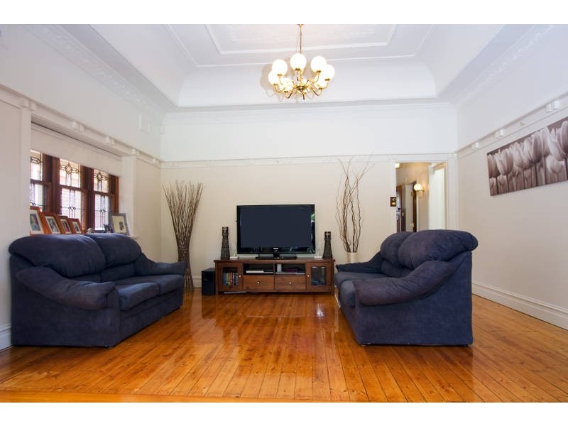 20 Arthur Street, Concord NSW 2137