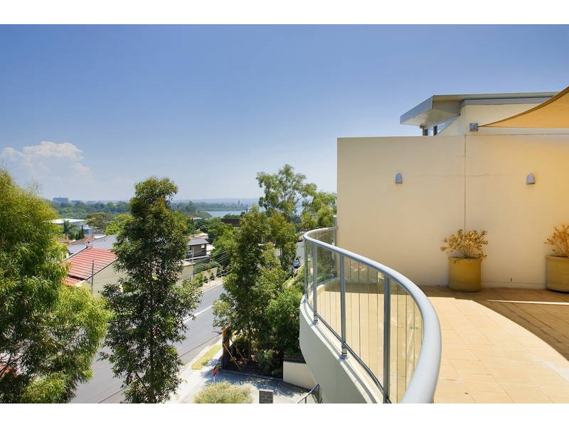 15/1a  Hilly Street, Mortlake NSW 2137
