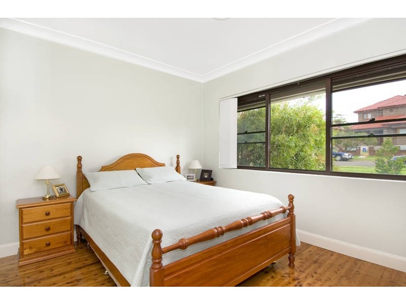 24  Nirranda Street, Concord West NSW 2138