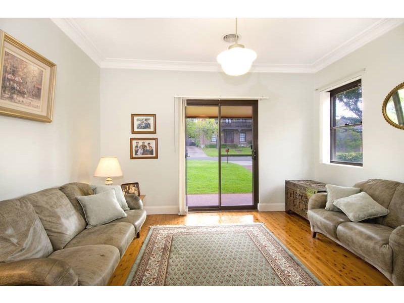24  Nirranda Street, Concord West NSW 2138