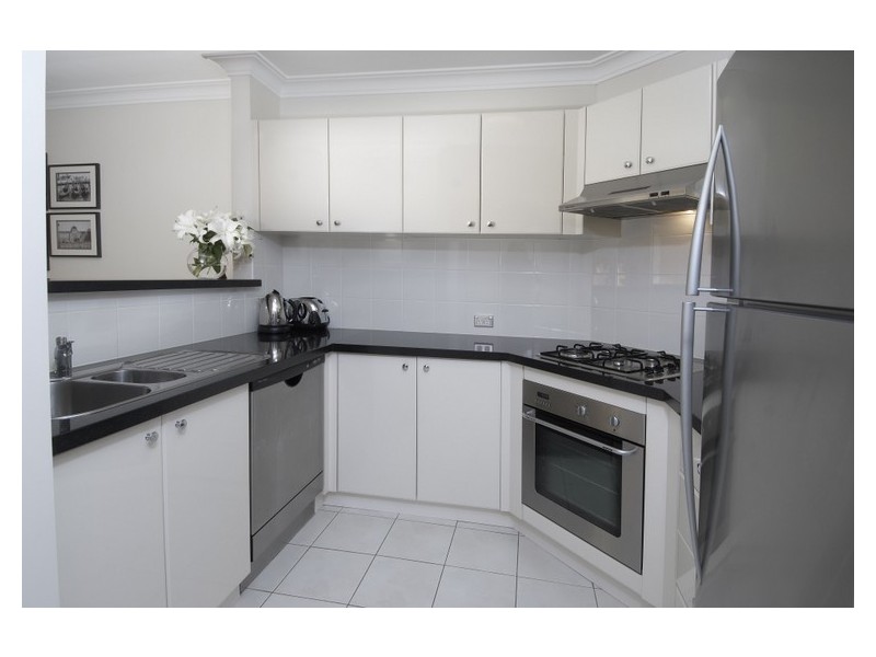 401/6  Wentworth Drive, Liberty Grove NSW 2138