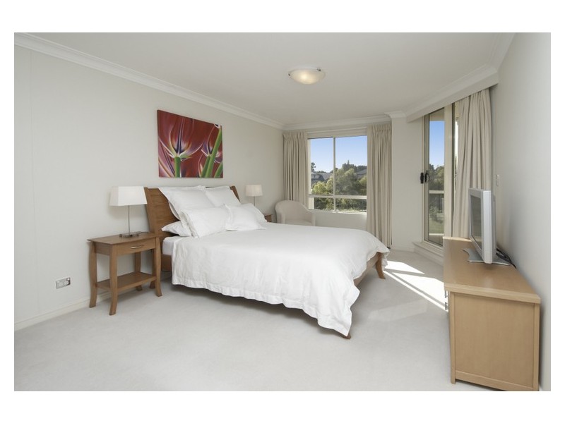 401/6  Wentworth Drive, Liberty Grove NSW 2138