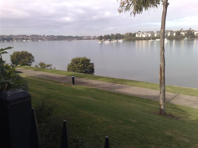 8 Jacaranda Drive, Cabarita NSW 2137