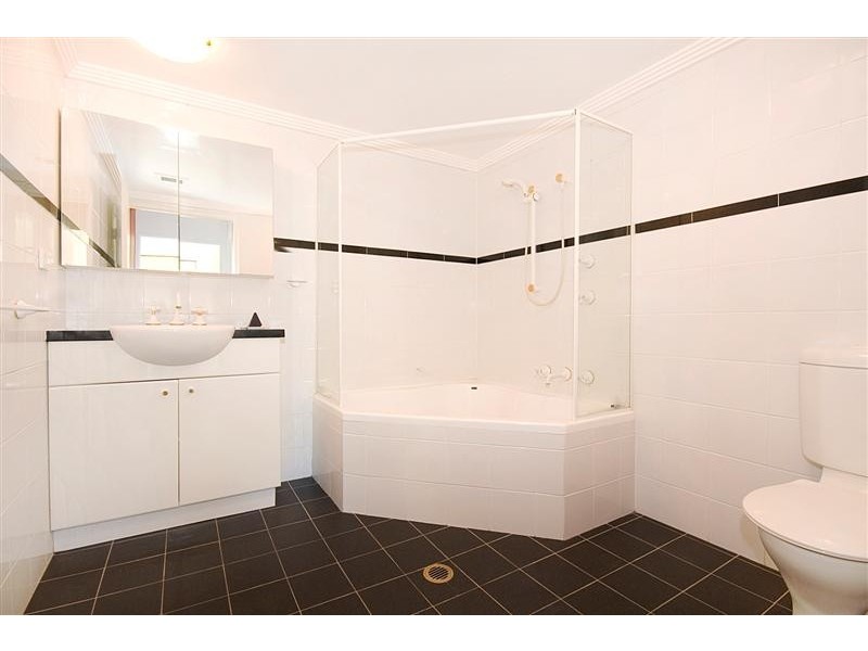 12A/2B Mowbray Street, Sylvania NSW 2224