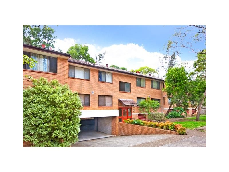 8/8-12 Railway Crescent, Jannali NSW 2226