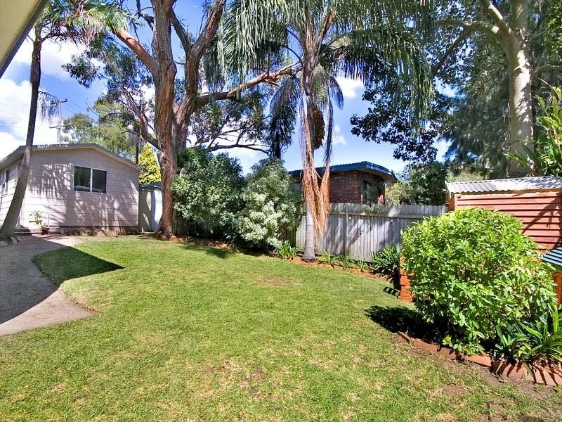 27 Johnston Avenue, Kirrawee NSW 2232