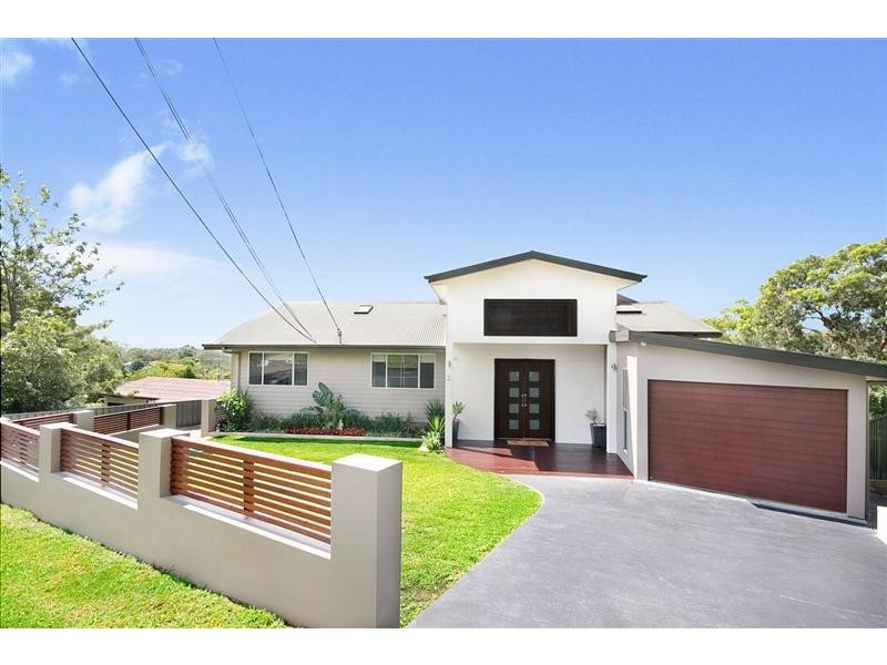 2 Bridgeview Road, Yarrawarrah NSW 2233