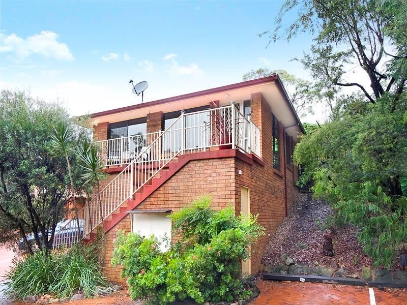 8/17  Binya Place, Como NSW 2226