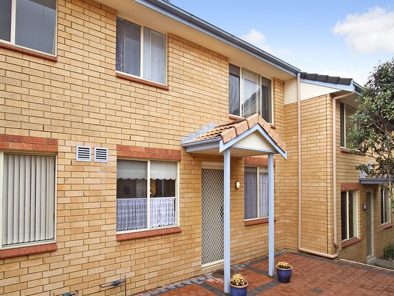38/41  Bath Road, Kirrawee NSW 2232