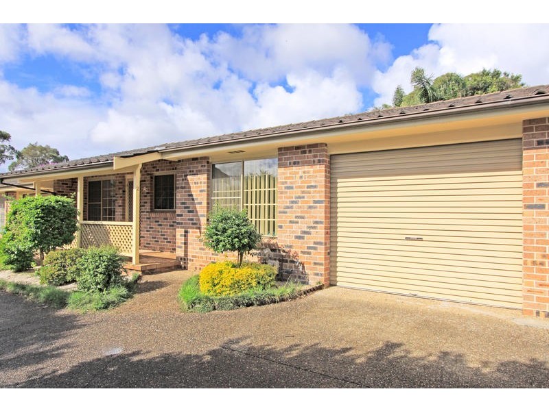 2/16  Oakwood Street, Sutherland NSW 2232