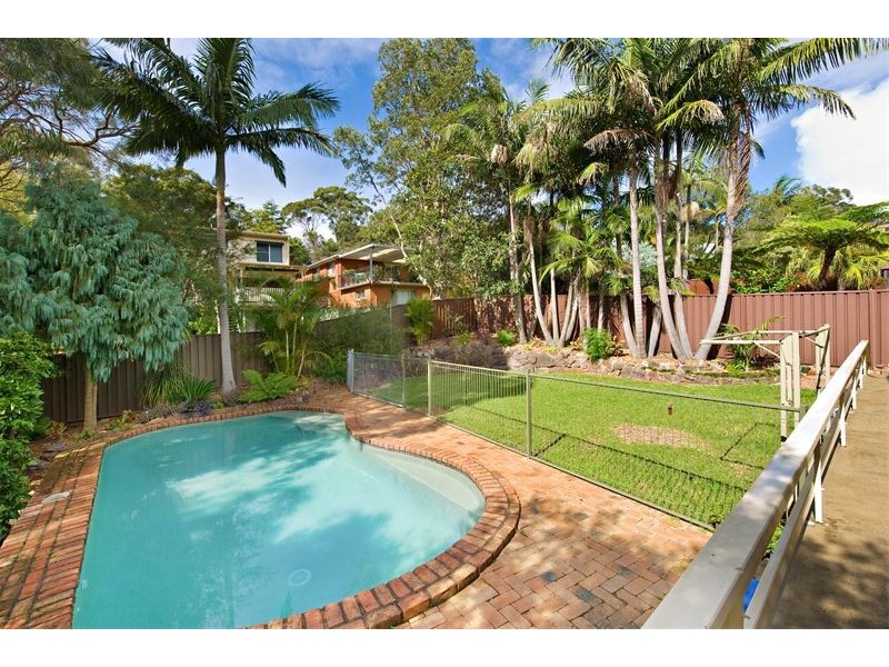 14 Anemone Place, Kirrawee NSW 2232
