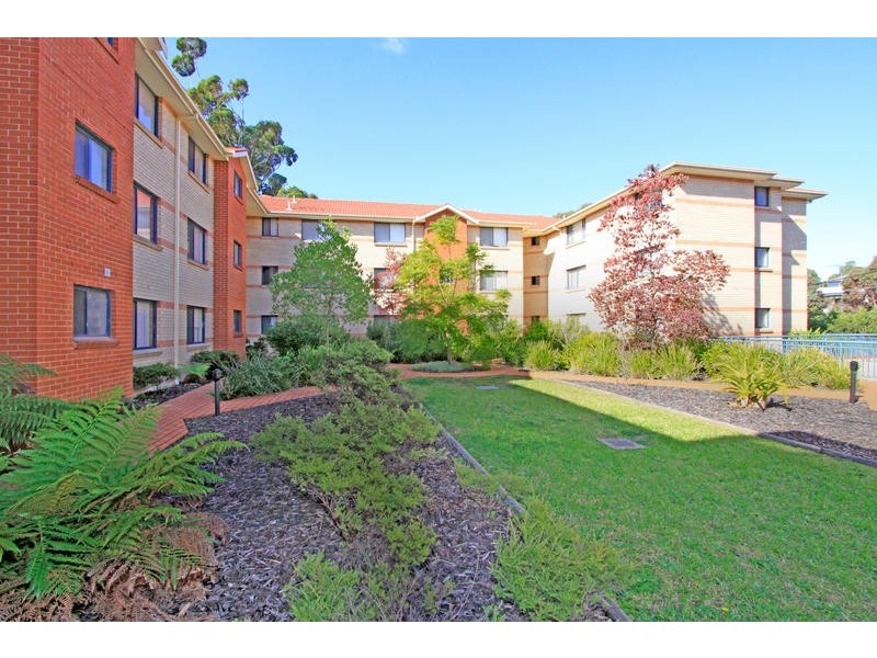 35/42-48  Merton Street North, Sutherland NSW 2232