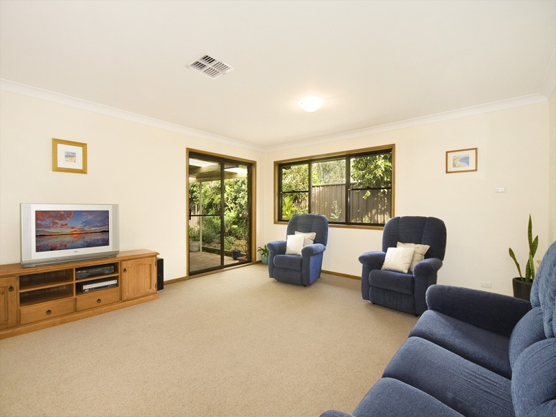 1 Westward Street, Kareela NSW 2232