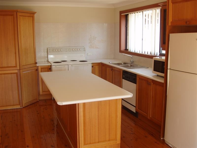 6 BALANDRA PLACE, Kareela NSW 2232