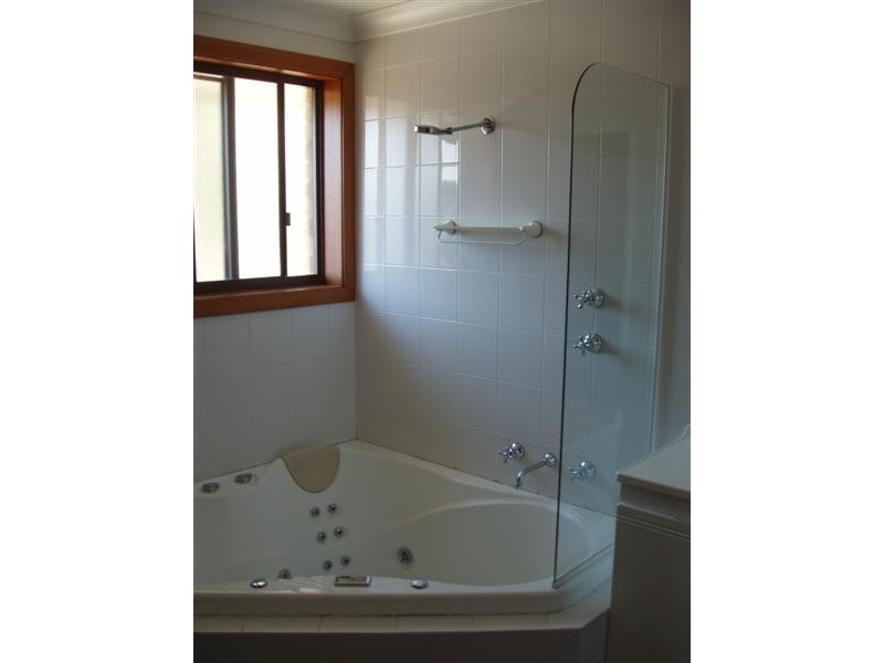 6 BALANDRA PLACE, Kareela NSW 2232