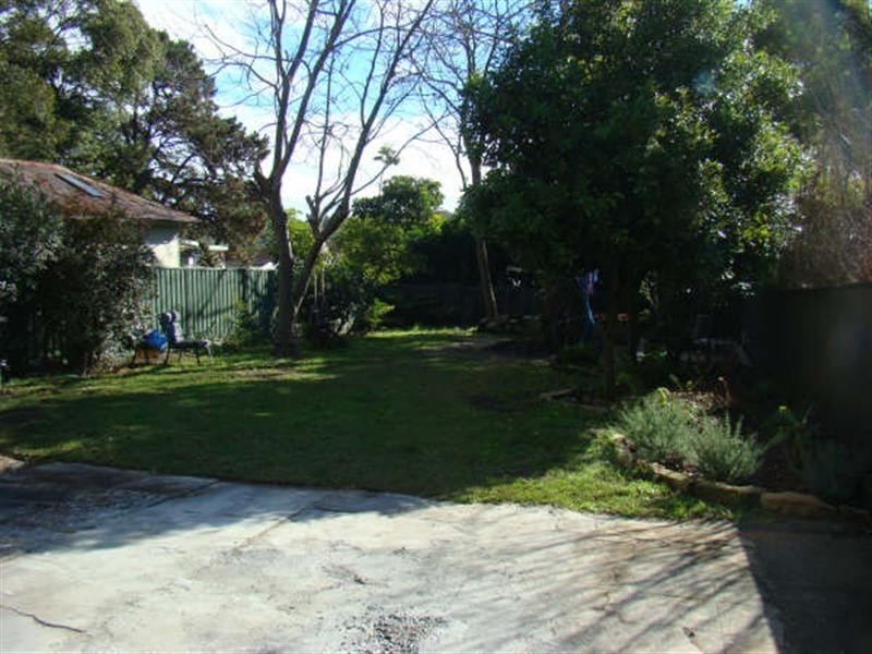 5  YAMBA ROAD, Como NSW 2226