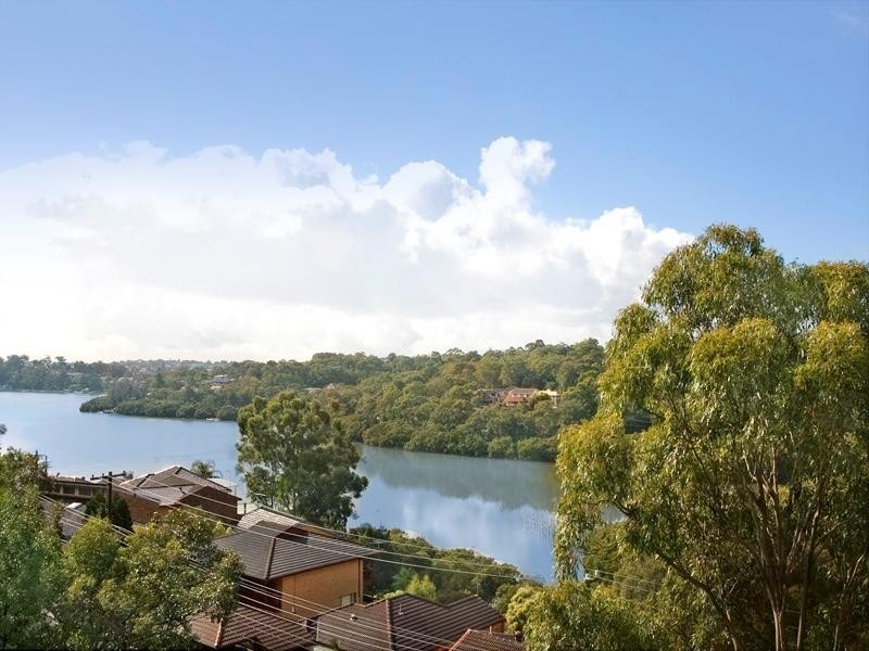 6 BALANDRA PLACE, Kareela NSW 2232
