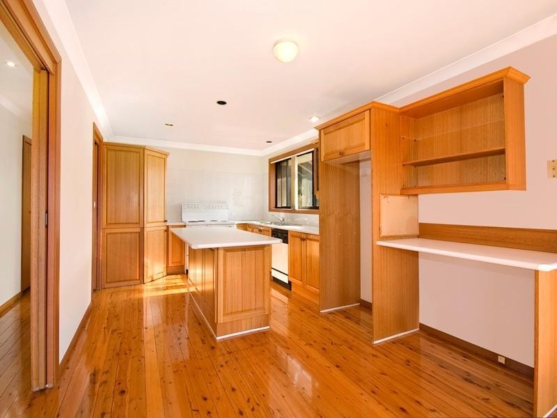 6 BALANDRA PLACE, Kareela NSW 2232