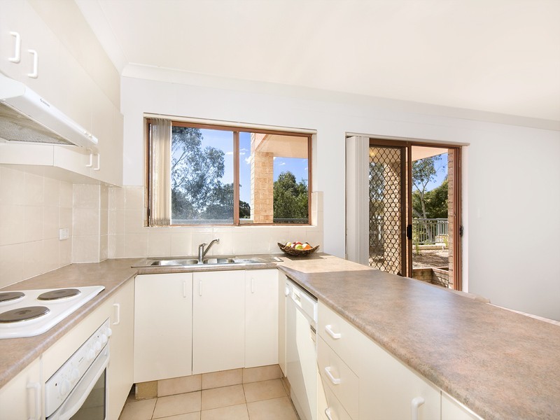 5/28-32  Leonay Street, Sutherland NSW 2232