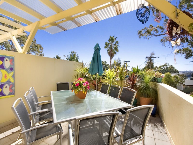 2/11-13  Wollun Street, Como NSW 2226