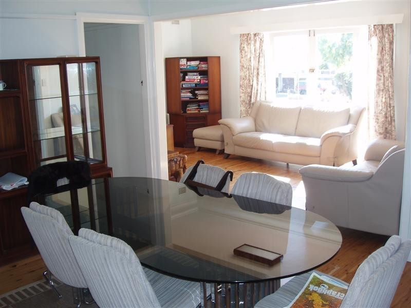 10 WHITE STREET, Jannali NSW 2226